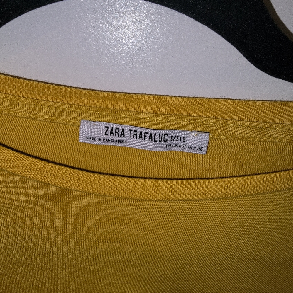 Zara top - Picture 2 of 2